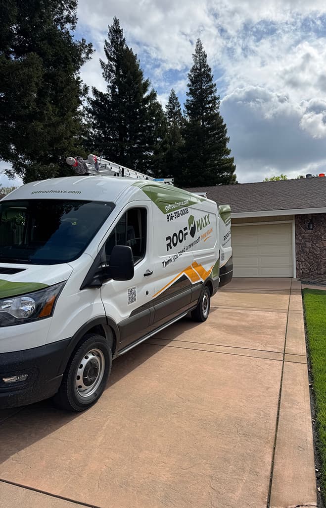 Roof Maxx Truck