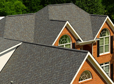 Landmark TL shingles on a house